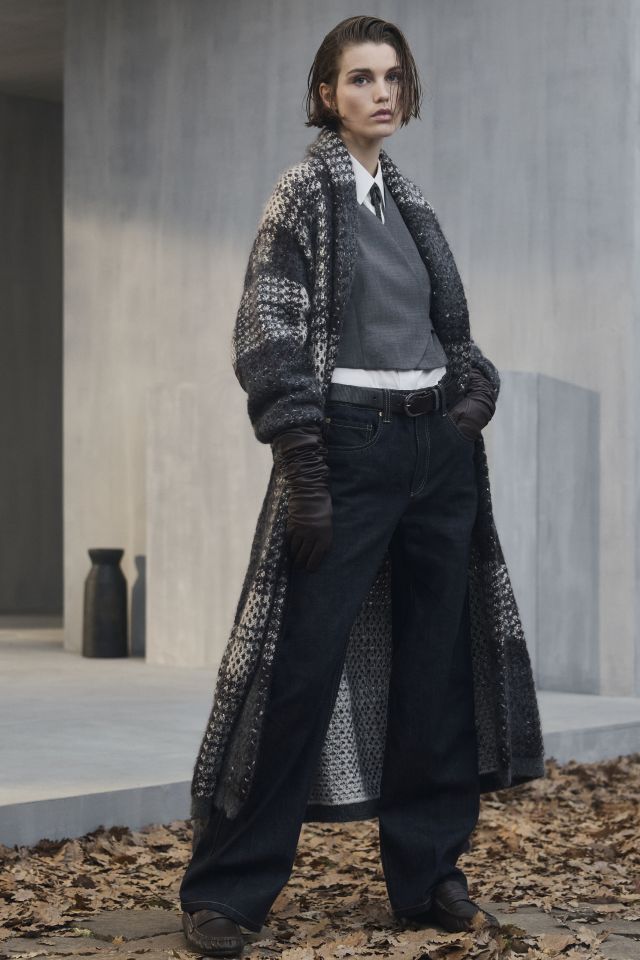 Brunello Cucinelli تفاصيل تعكس الفخامة