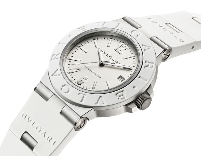 Bvlgari Aluminium 104335.. أناقة صيفية ناصعة بتصميم رياضي راقٍ