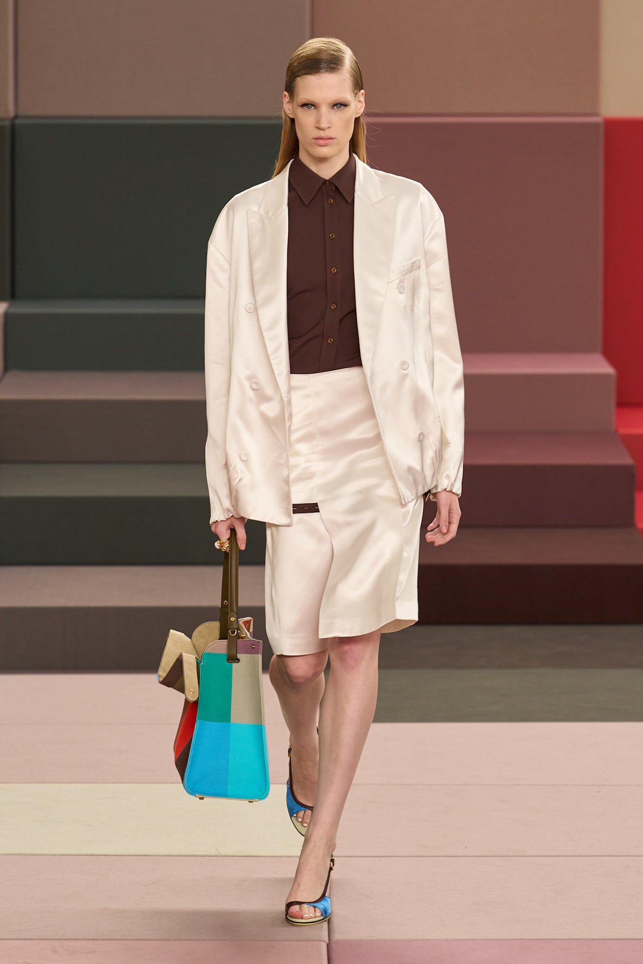 فندي ربيع وصيف 2026 Fendi فندي ربيع وصيف 2026 Fendi