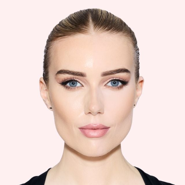 Ultra Snatched: مزيج الكرز والليلك لإشراقة آسرة وملامح محدّدة