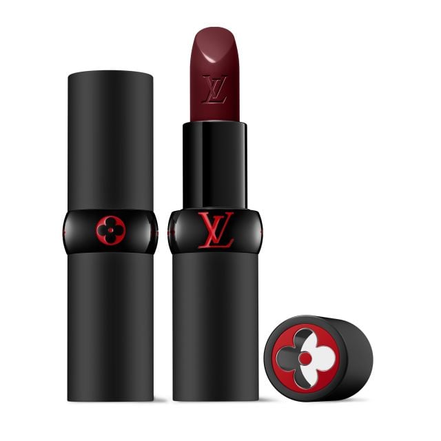 Louis Vuitton Rouge 715 Monogram Infrarouge — أحمر شفاه ساتان بلمسة جريئة