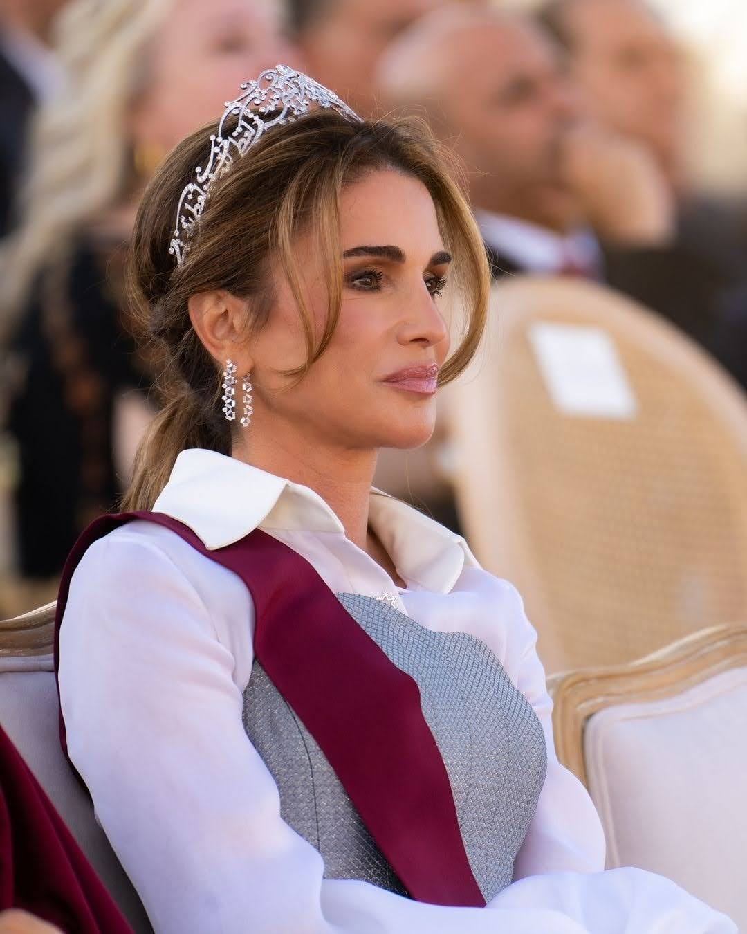 الملكة رانيا العبدالله وتاج الخط العربي