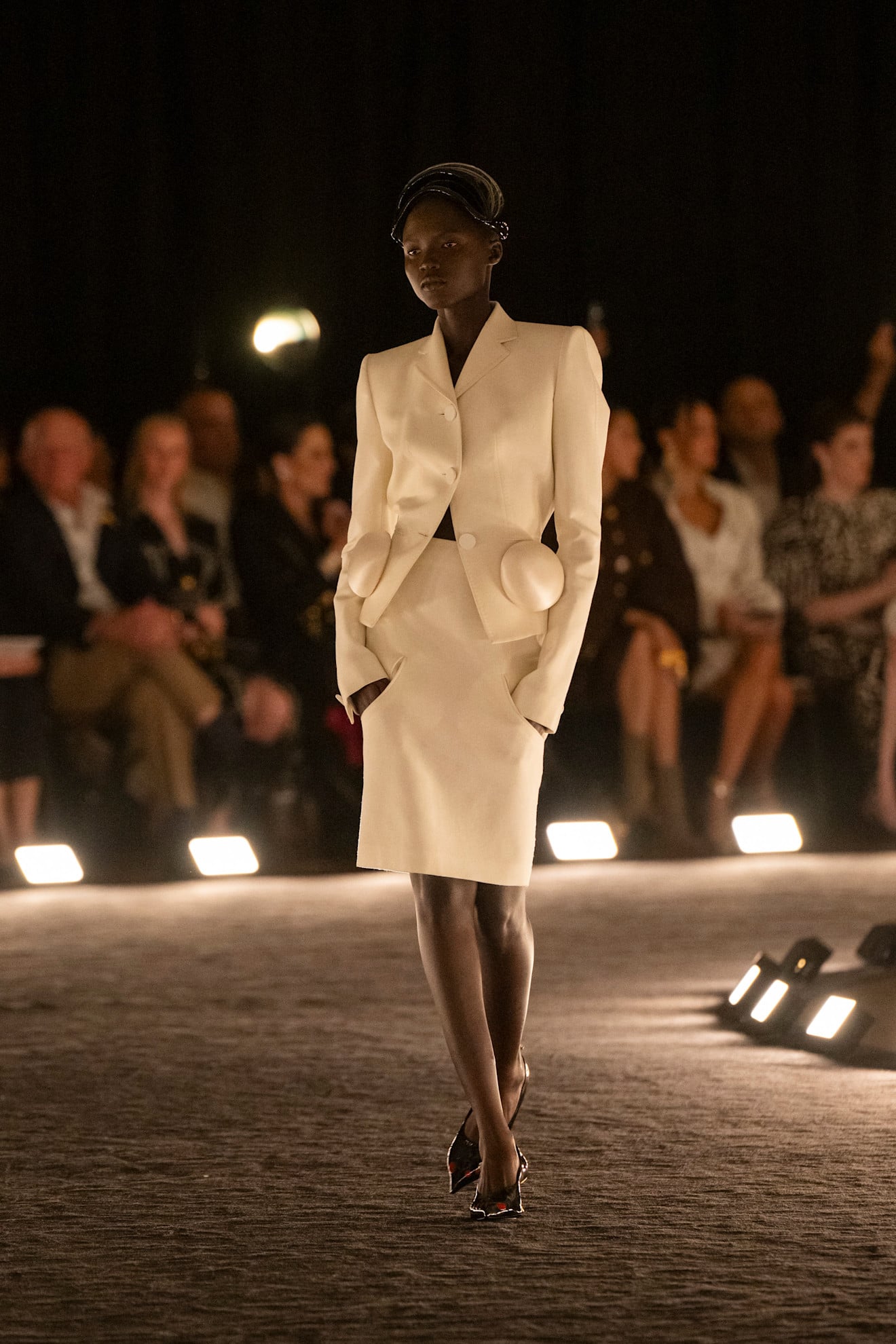 سكياباريللي ربيع وصيف 2026 Schiaparelli سكياباريللي ربيع وصيف 2026 Schiaparelli