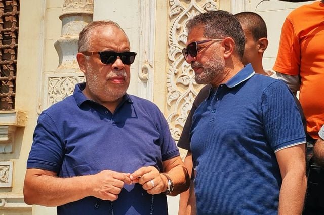 أشرف زكي ومجدي بدر يحرصان على مساندة أسرة الراحل