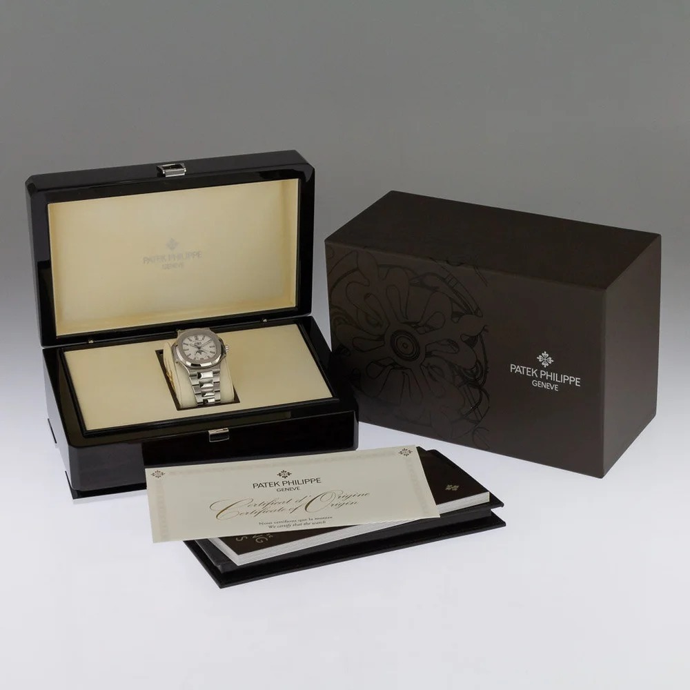 ساعة patek philippe nautilus annual calendar ساعة patek philippe nautilus annual calendar