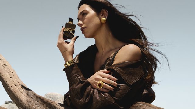 عطر Libre Santal Couture.. رحلة تمزج أنوثة الأزهار بقوة الخشب