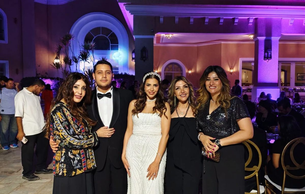 سحر نوح ومدحت شلبي يحتفلان بزفاف نجلها محمد موسى بحضور النجوم