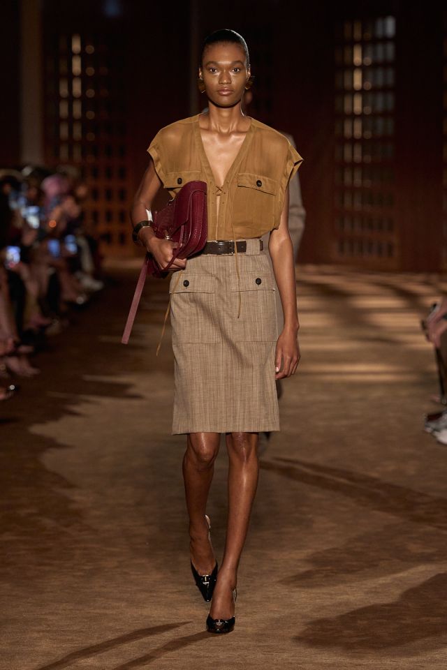 من مجموعة أزياء  Ferragamo لربيع وصيف 2027