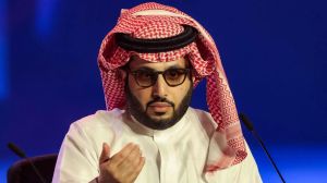تركي آل الشيخ برسالة مؤثرة لوالد مضيفة الطيران التي قضت في الهجوم على مطار الرياض