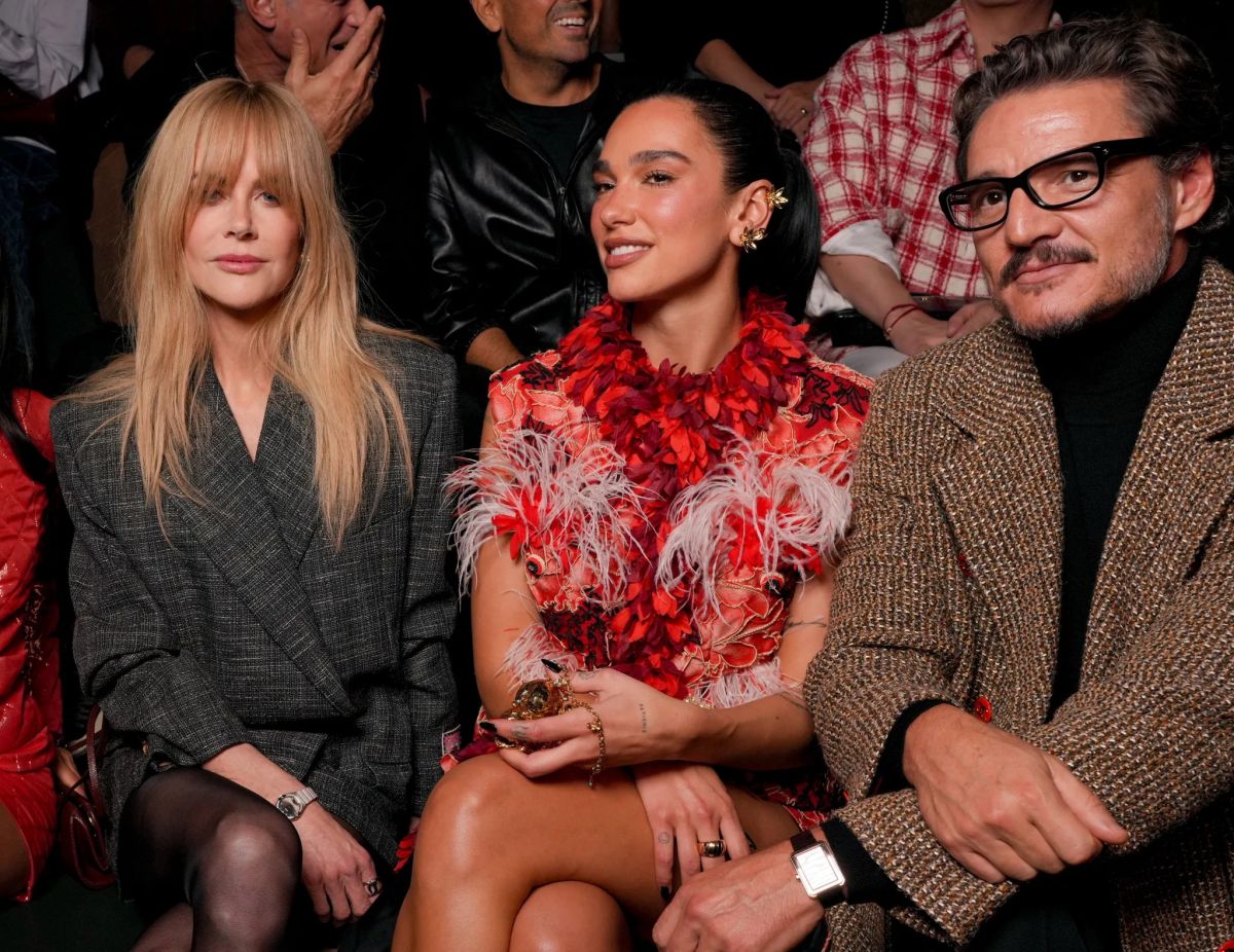 من نيكول كيدمان وابنتها إلى دوا ليبا.. نجمات الصف الأول في عرض Chanel