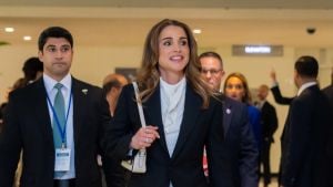 بدلة لويس فويتون السوداء.. أسرار أناقة الملكة رانيا في الأمم المتحدة