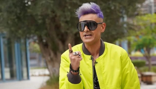 رامز جلال يلبي طلب طفل في الحرم المكي