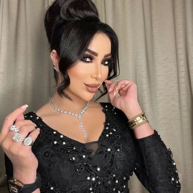 بعد سجن سعد لمجرد.. دنيا بطمة تبكي بحرقة وتدشن حملة قوية لرفض الحكم