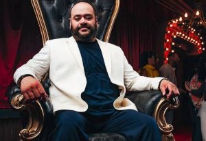 محمد ممدوح يكشف كواليس بداياته وأزمة اعتزاله التمثيل وعلاقته بأمينة خليل (فيديو)