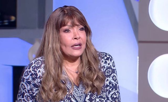  لوسي تواصل كشف تفاصيل جديدة عن حياتها الشخصية وقصة خطف والدتها
