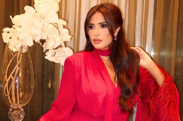 ياسمين عبد العزيز تثير التساؤلات بين متابعيها عن تعاونها من جديد مع كريم فهمي (فيديو)
