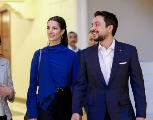 الأمير الحسين والأميرة رجوة يشاركان لحظات عائلية خاصة مع أمير بروناي