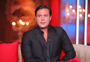 محمد إمام يحتفل بعيد ميلاده برسالة لجمهوره: "خليتوا اليوم مميز" (فيديو)