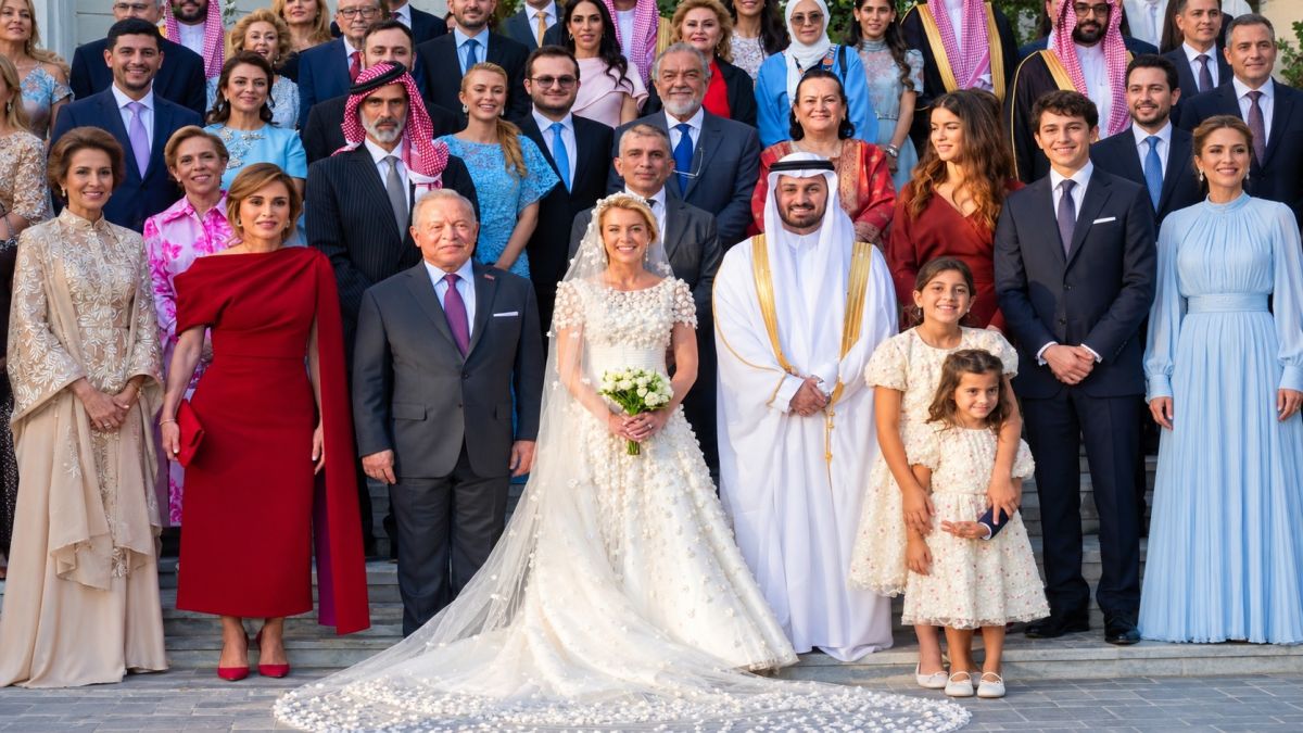 الأميرة سارة بنت فيصل عروساً.. تفاصيل عقد قرانها وإطلالة الملكة رانيا