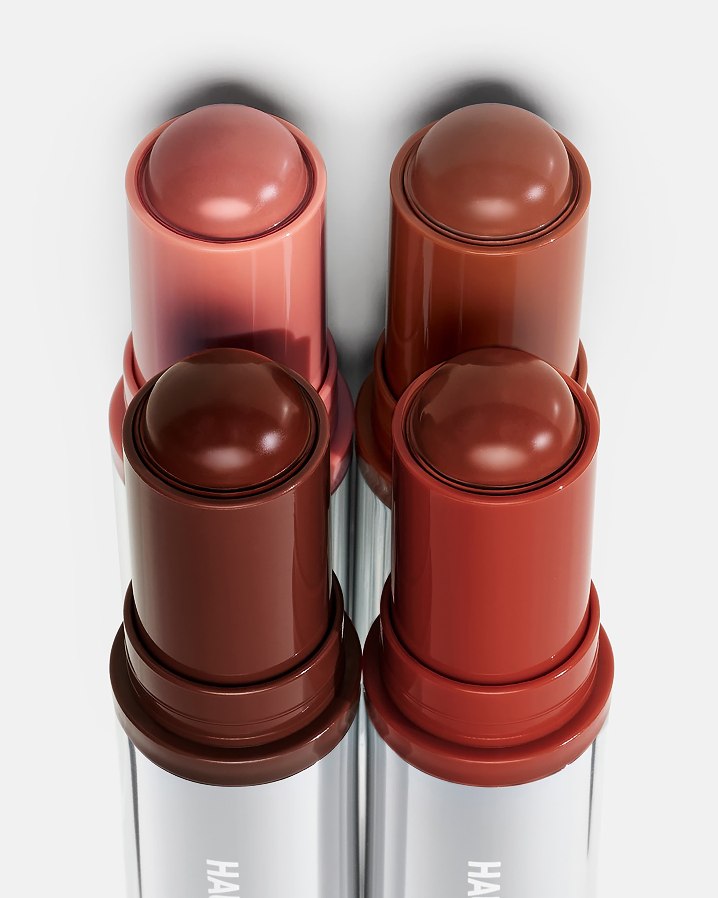بلسم الخدود Glassy Blush Balm من Haus Labs بلسم الخدود Glassy Blush Balm من Haus Labs