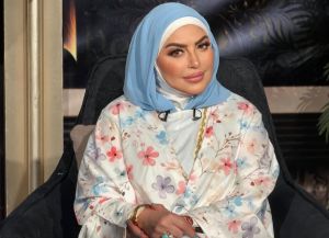 ميار الببلاوي تثير قلق متابعيها بعد ظهور كائن غريب في غرفة نومها