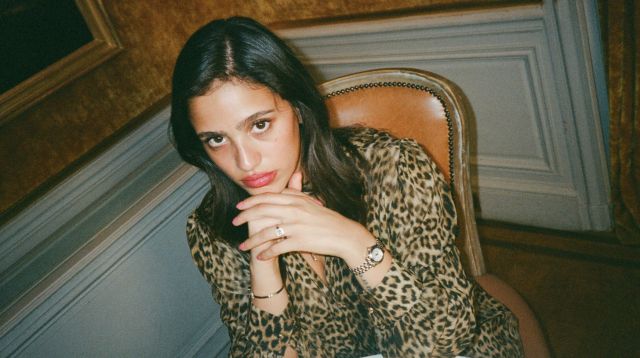 جنى عمرو دياب بأحدث حملات Chopard.. مجوهرات فاخرة وإطلالة شبابية لافتة