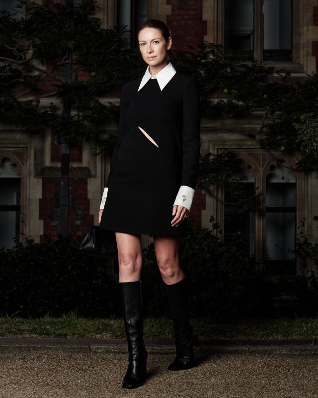 Caitríona Balfe في عرض McQueen لربيع وصيف 2027