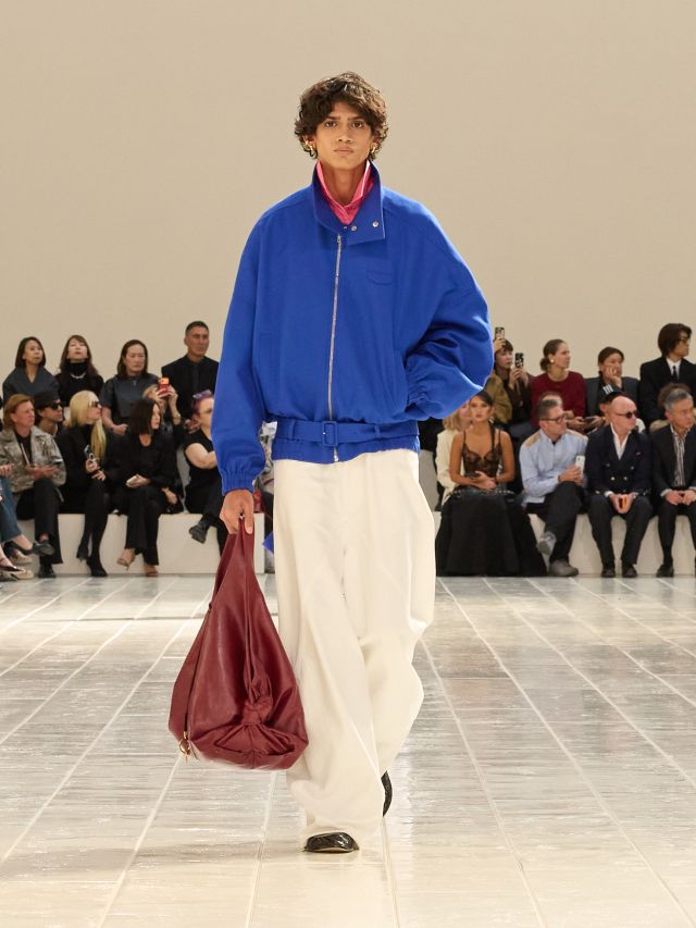 من مجموعة أزياء Balenciaga لصيف 2027