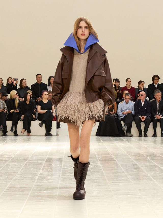 من مجموعة أزياء Balenciaga لصيف 2027