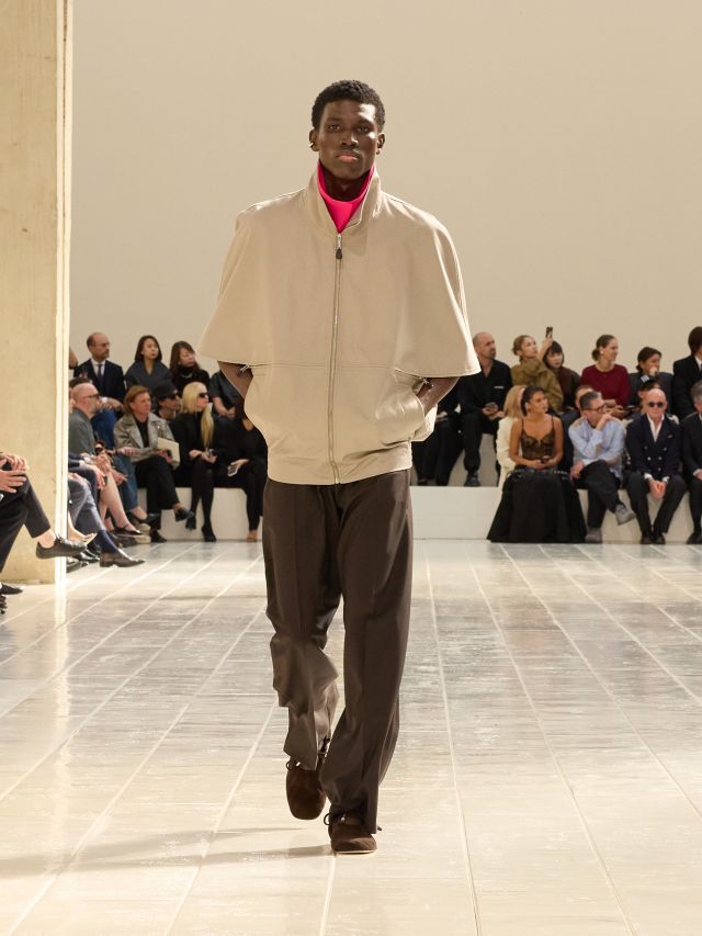 من مجموعة أزياء Balenciaga لصيف 2027
