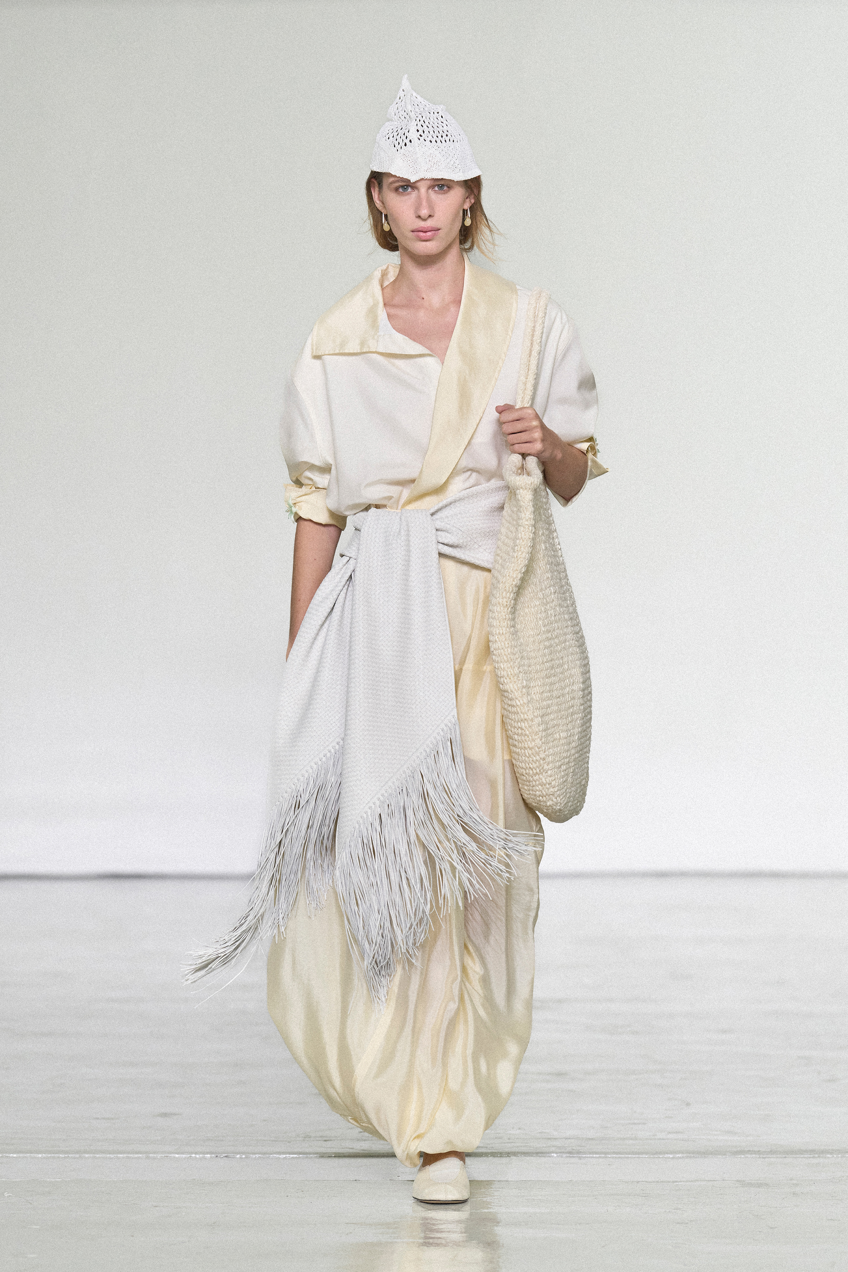 من مجموعة Bottega Veneta لصيف 2027 من مجموعة Bottega Veneta لصيف 2027