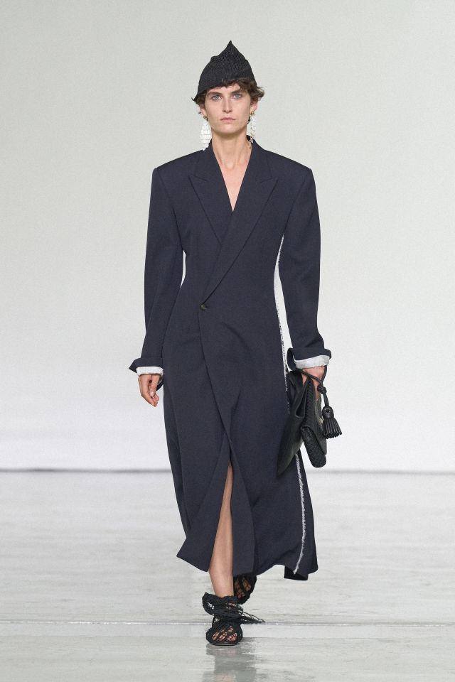 من مجموعة Bottega Veneta لصيف 2027 