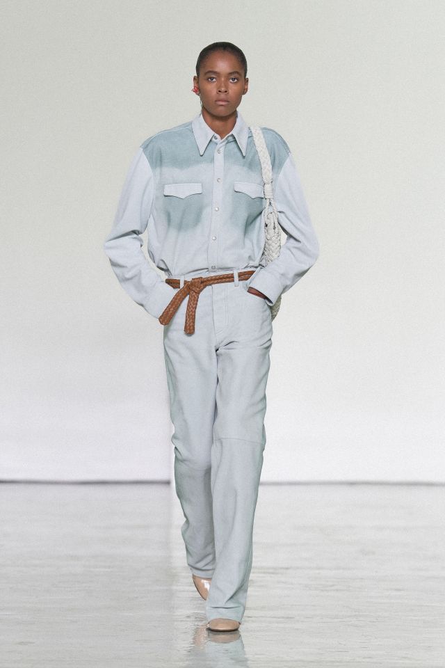 من مجموعة Bottega Veneta لصيف 2027 