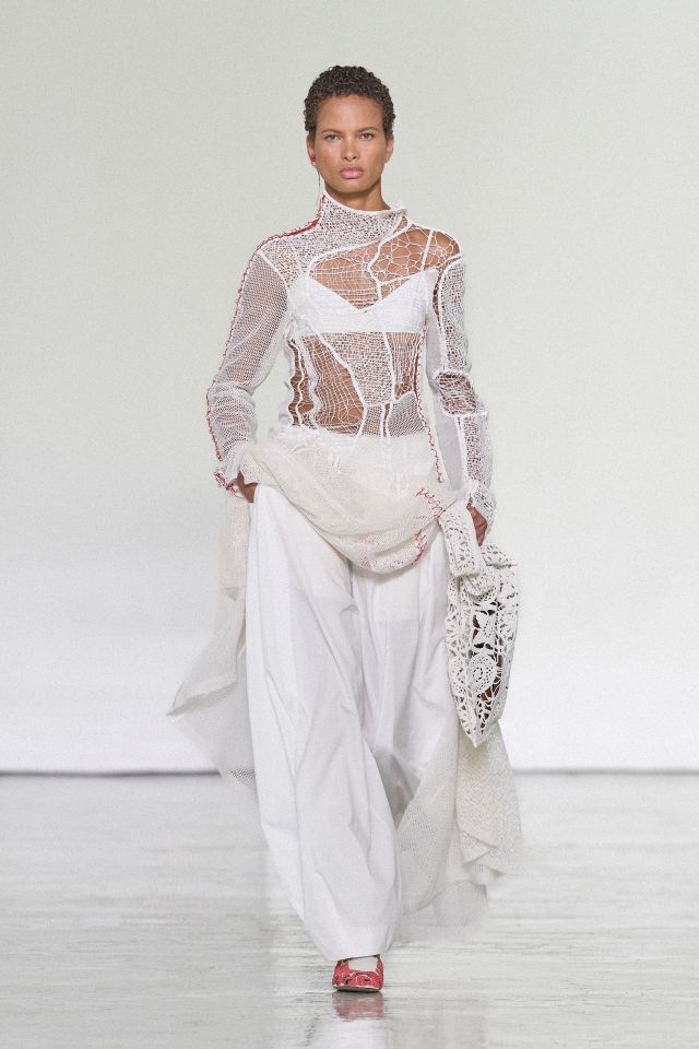من مجموعة Bottega Veneta لصيف 2027 