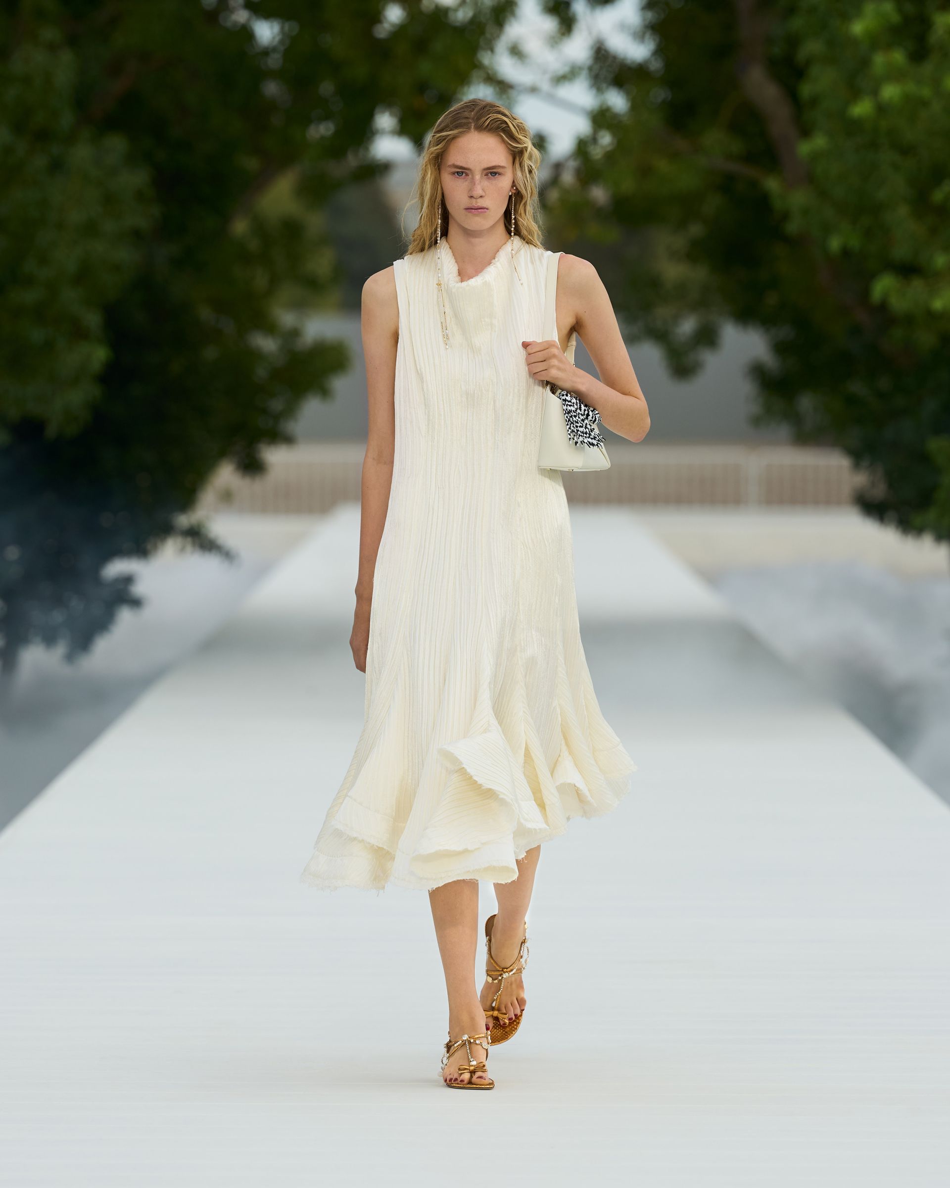 من مجموعة أزياء Dior لصيف 2027