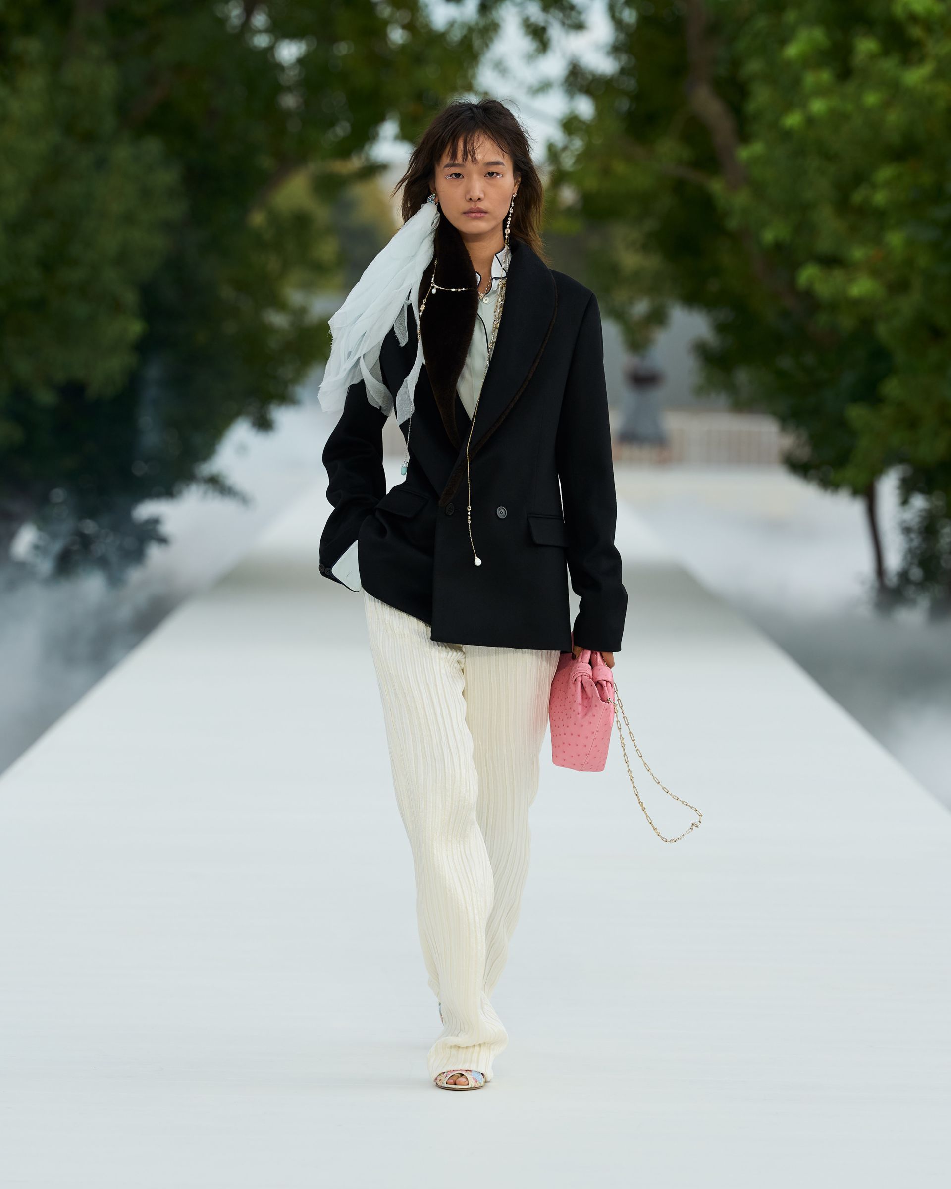 من مجموعة أزياء Dior لصيف 2027