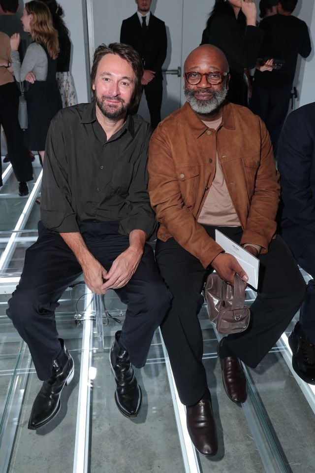 Francesco Vezzoli وTheaster Gates في عرض Prada لربيع وصيف 2027