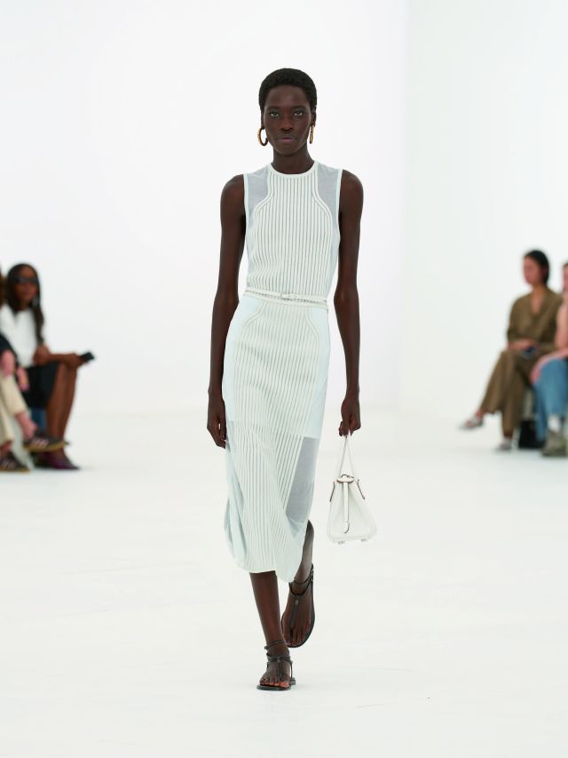 من مجموعة أزياء Hermès لربيع وصيف 2027