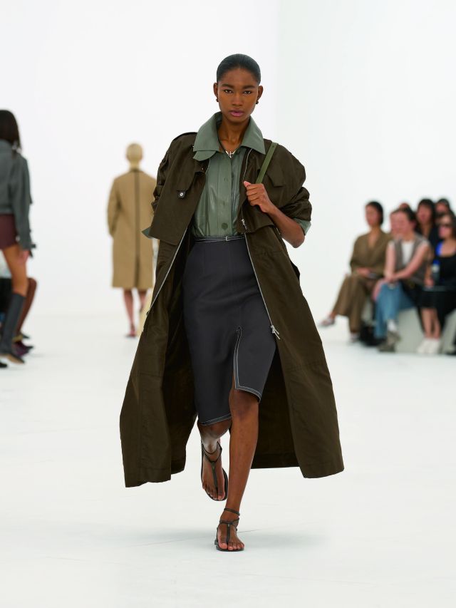 من مجموعة أزياء Hermès لربيع وصيف 2027