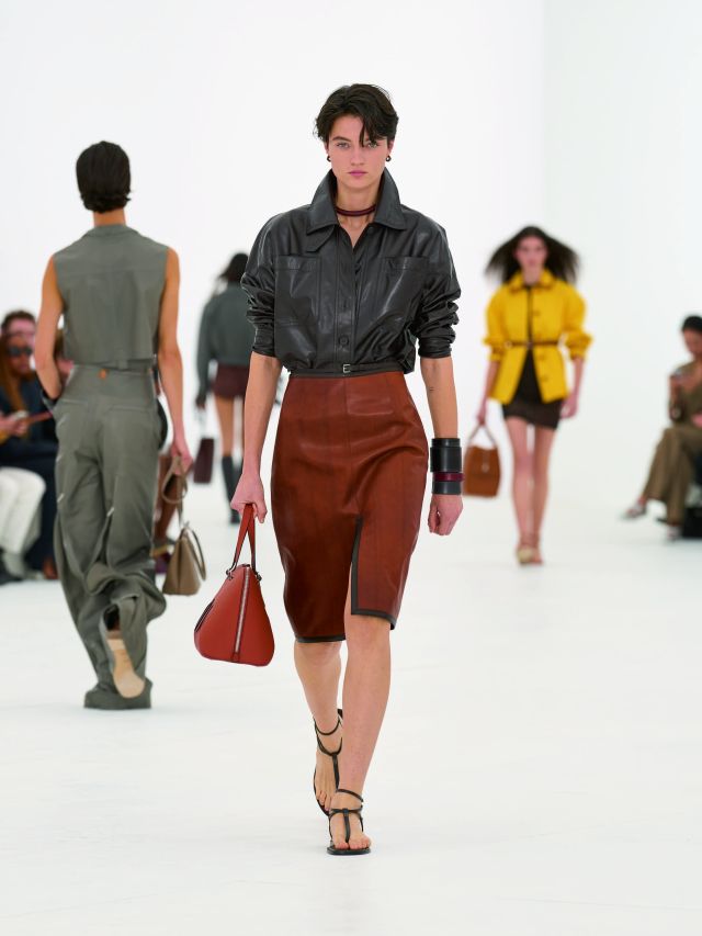 من مجموعة أزياء Hermès لربيع وصيف 2027