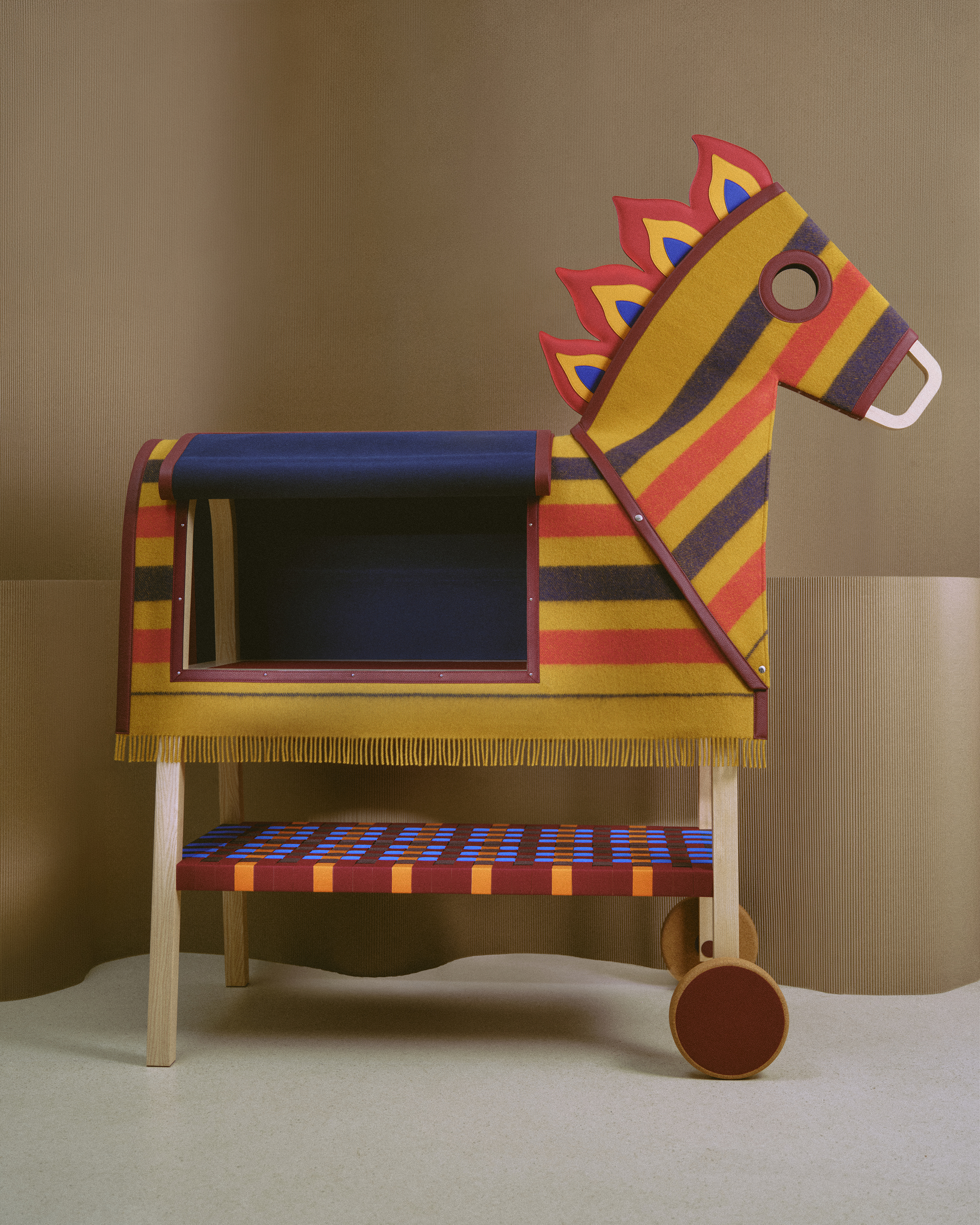 رف على شكل حصان من مجموعة Hermès petit h رف على شكل حصان من مجموعة Hermès petit h