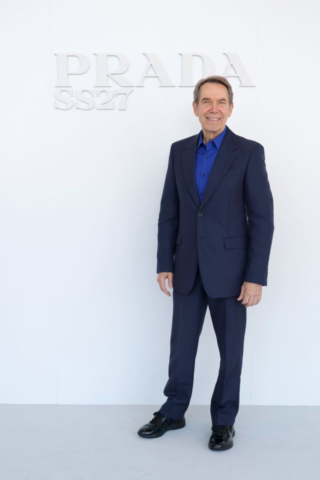 Jeff Koons في عرض Prada لربيع وصيف 2027