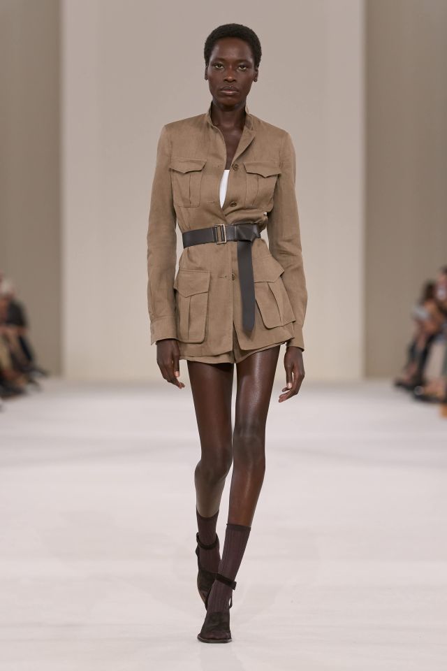 أناقة ربيعية تتجدّد برؤية عصرية من Max Mara