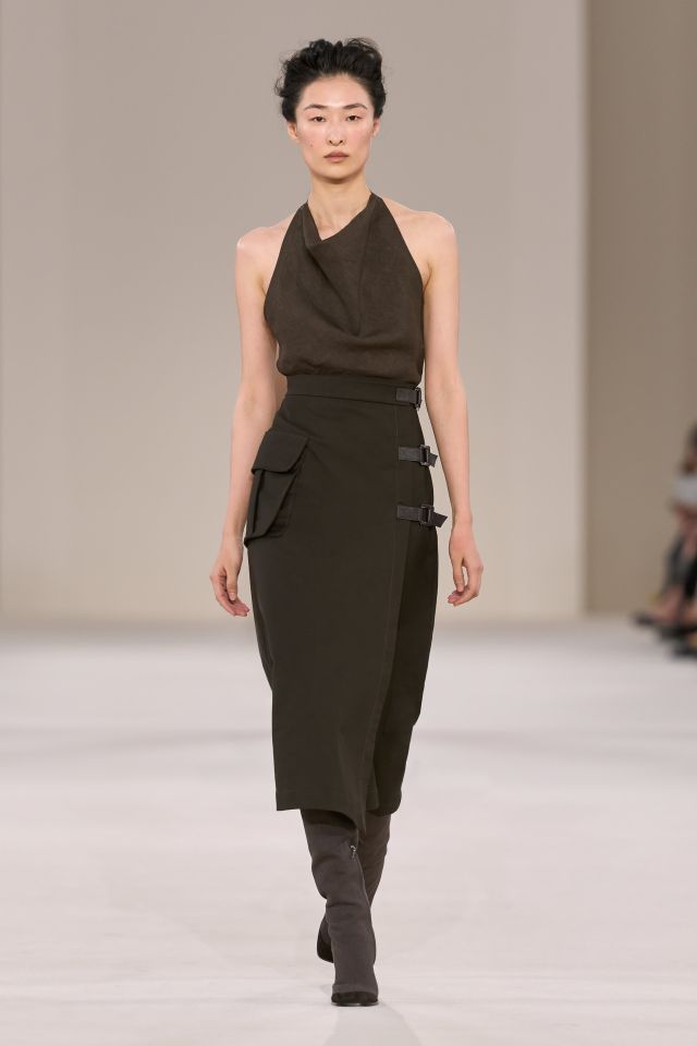 تفاصيل ناعمة وأناقة لافتة في ربيع وصيف 2027 من Max Mara