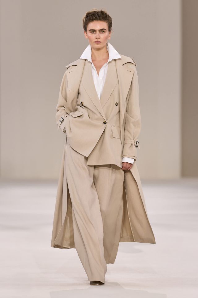 أسلوب متجدّد يلتقي بالرقي في مجموعة Max Mara الجديدة