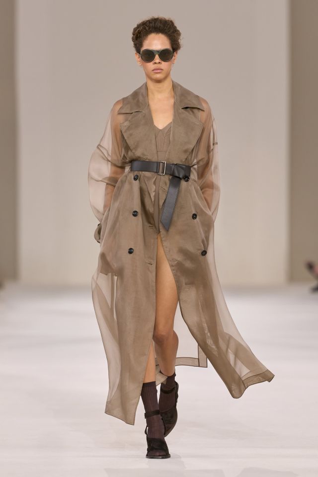 أناقة هادئة تتخطّى المألوف مع Max Mara