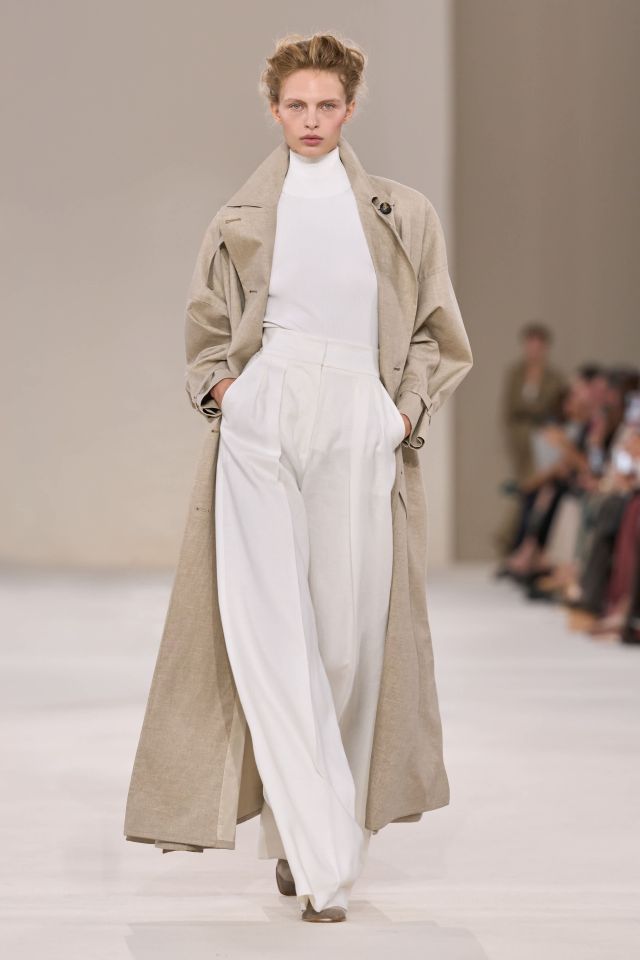 أسلوب عصري يلتقي بالرقي في مجموعة Max Mara الجديدة