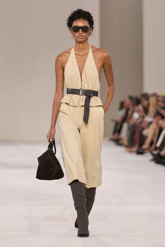 أناقة متحرّرة من المبالغة لربيع وصيف 2027 من Max Mara