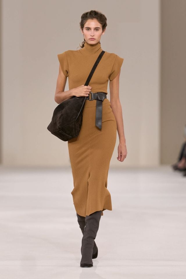 البساطة تلتقي بالفخامة مع Max Mara
