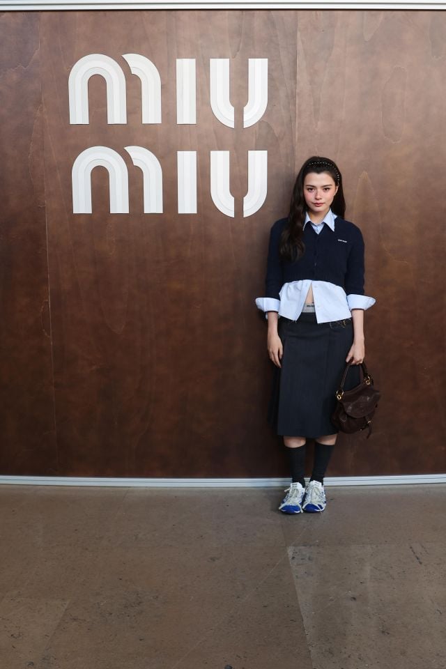 Becky Armstrong من عرض أزياء Miu Miu لربيع وصيف 2027